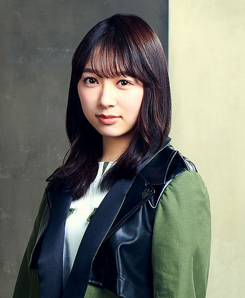 File:SatoShiori8th.jpg