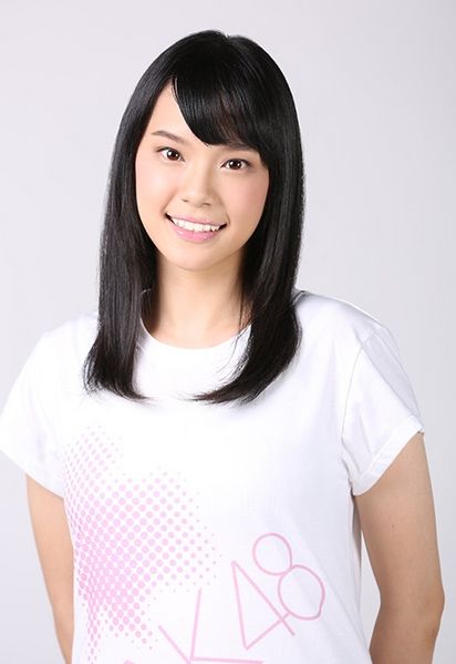 File:CherprangAreekulDebut.jpg