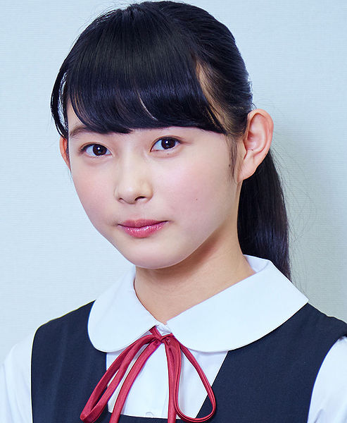 File:KakizakiMemiDebut.jpg