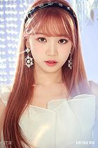 KimChaewon2ndMiniAlbumSapphireVer.jpg