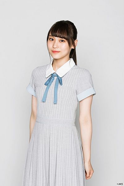 File:ToyonagaAkiKKS10ArtistPhoto.jpg