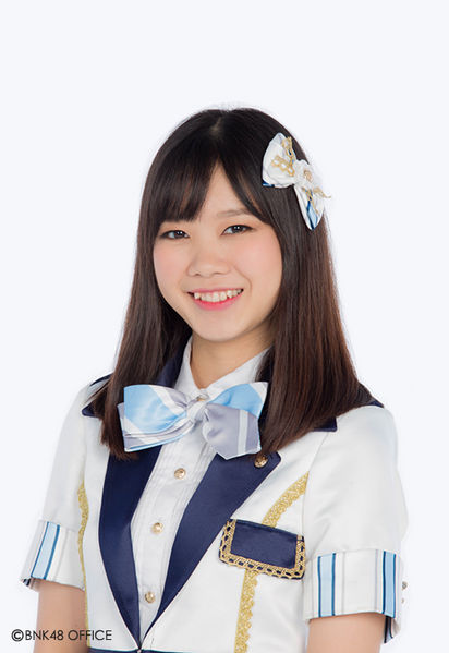 File:JiradapaIntajakBNK2017.jpg