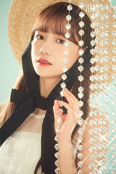 File:JoYuri2ndMiniAlbumSapphireVer.jpg