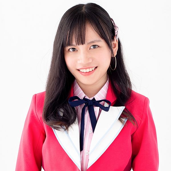 File:HikariSGO48Jan2019-2.jpg